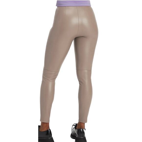 NWT Fabletics Vegan Leather Pull on Leggings in Willow‎ Bark Medium - Picture 2 of 15